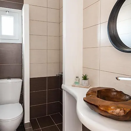 Dorkas Luxury Rooms&apartments 2*