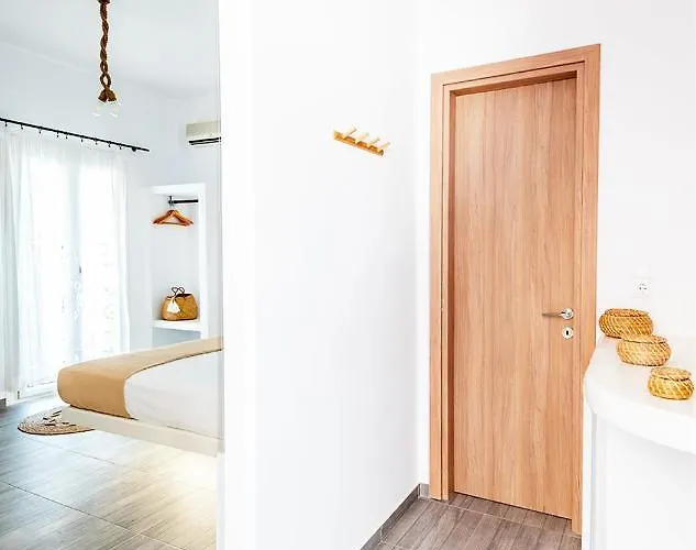 Dorkas Luxury Rooms&apartments Livadakia