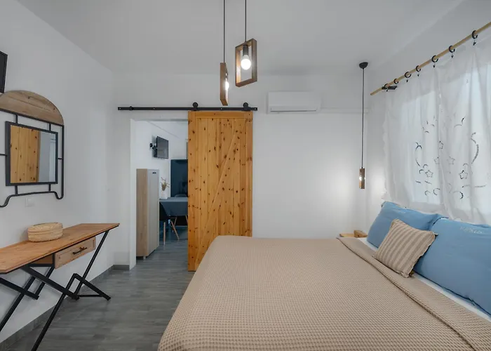 Dorkas Luxury Rooms&apartments Livadakia